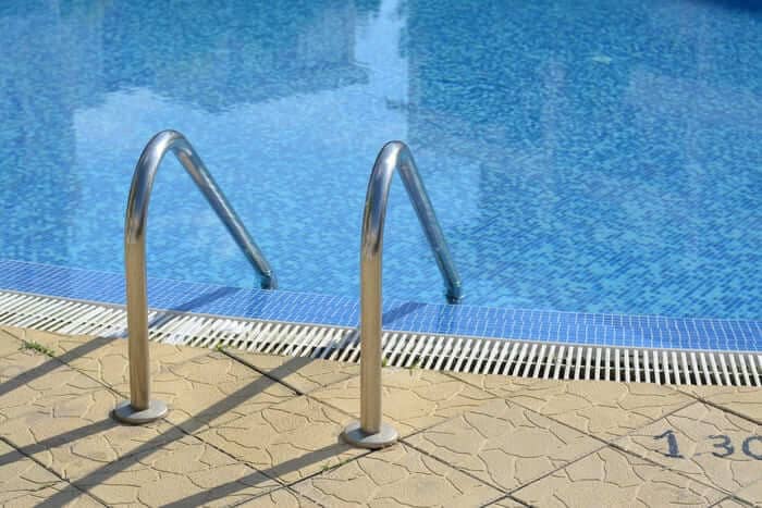 Schwimmbad