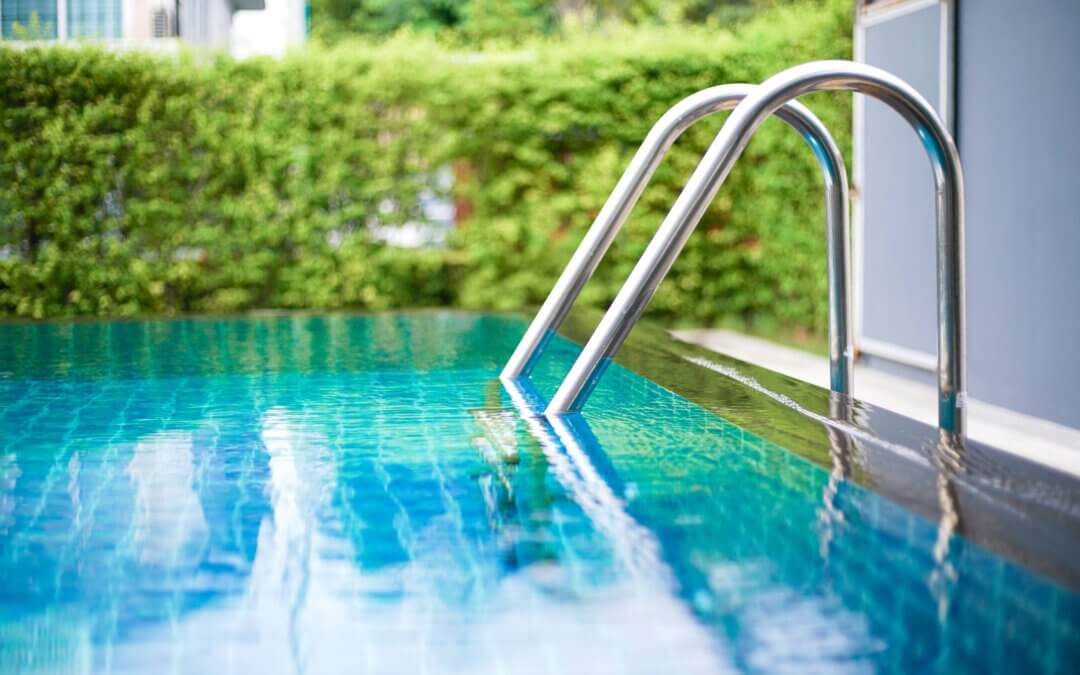 Beste Gartenpools für kleine Grundstücke